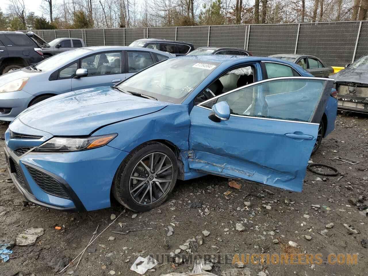 4T1G11AKXPU081895 TOYOTA CAMRY 2023