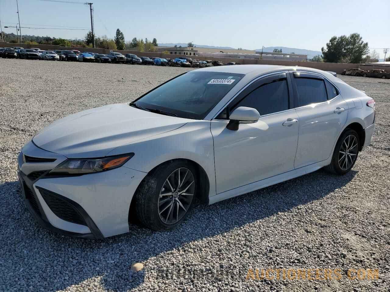 4T1G11AKXPU121067 TOYOTA CAMRY 2023