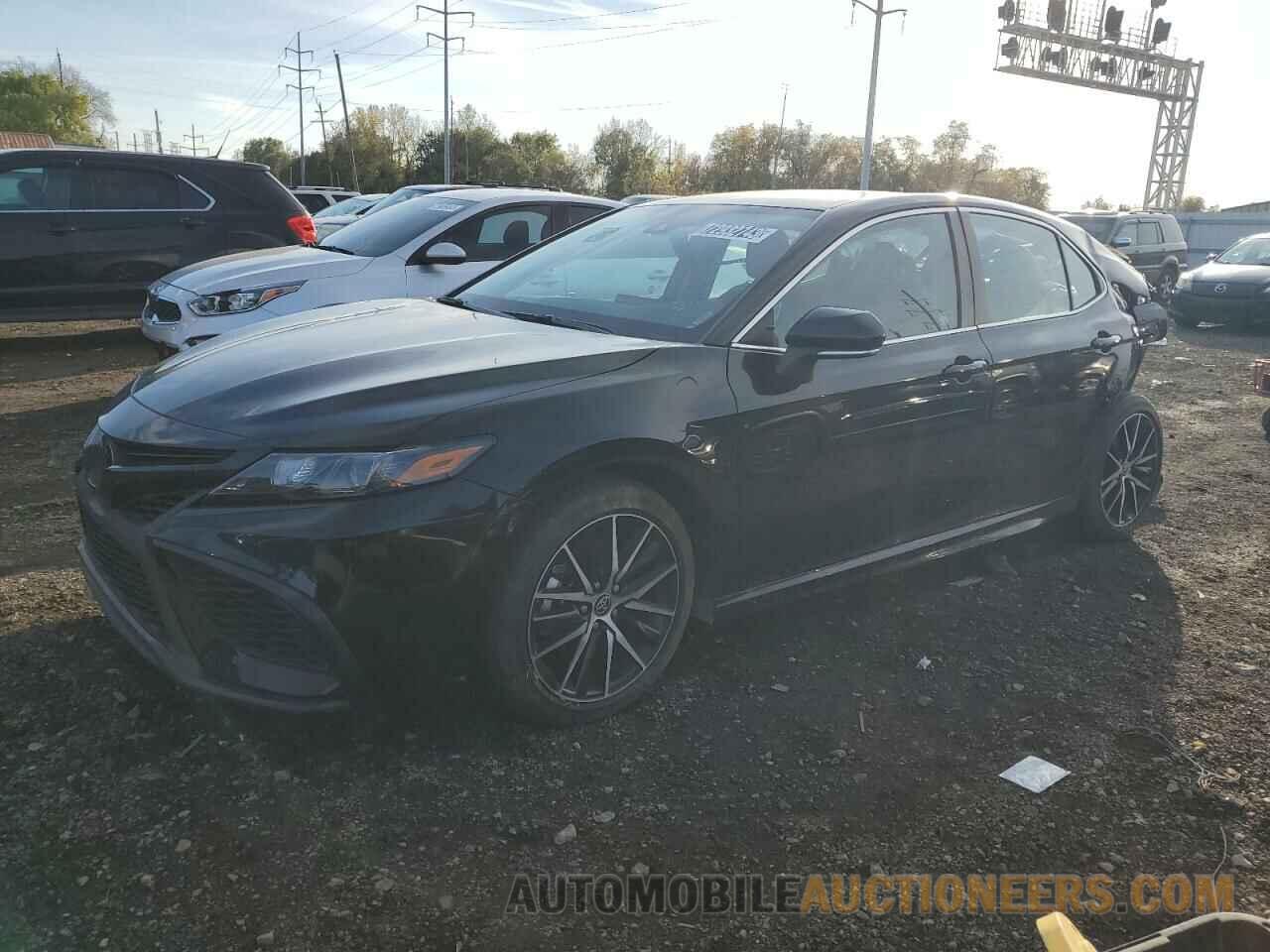 4T1G11AKXPU149418 TOYOTA CAMRY 2023