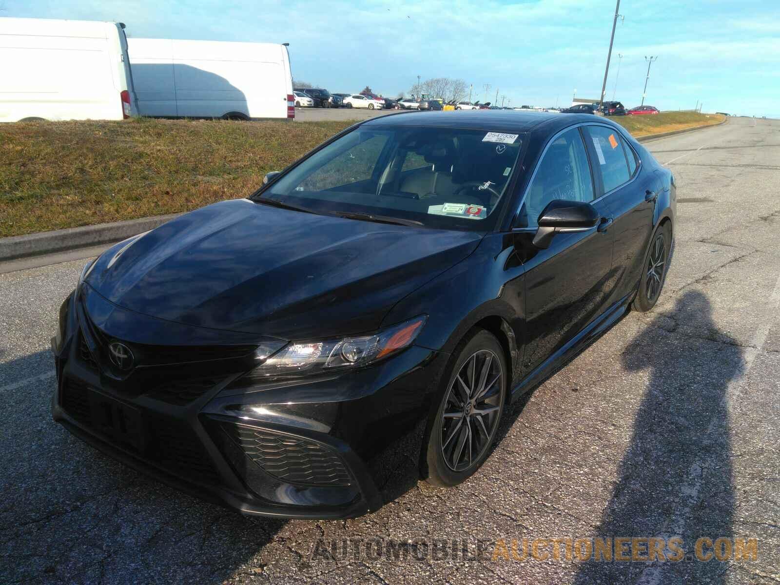 4T1G11AKXPU155610 Toyota Camry 2023