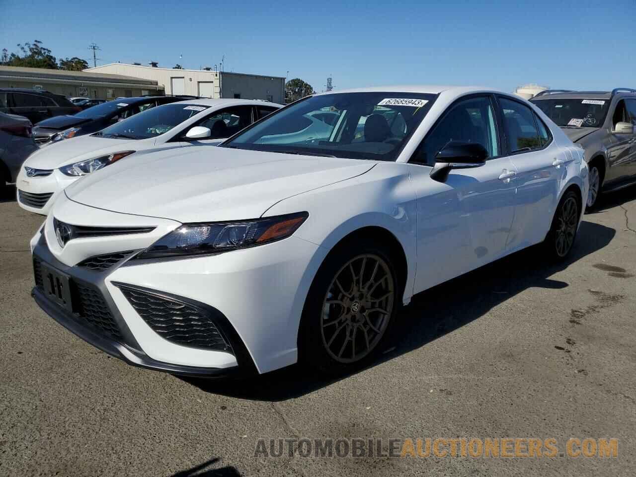 4T1G11AKXPU165165 TOYOTA CAMRY 2023