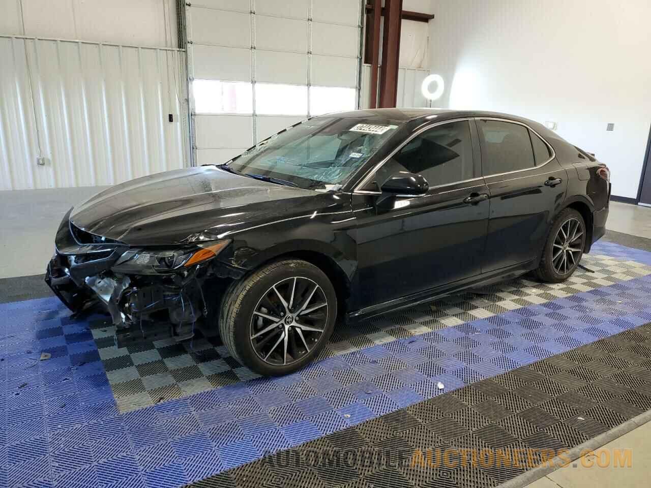 4T1G11AKXPU761229 TOYOTA CAMRY 2023