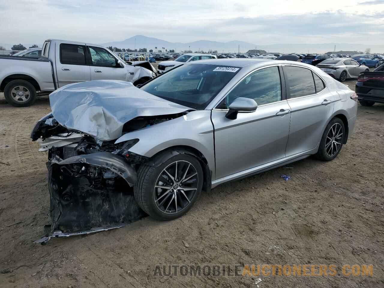 4T1G11AKXPU764695 TOYOTA CAMRY 2023