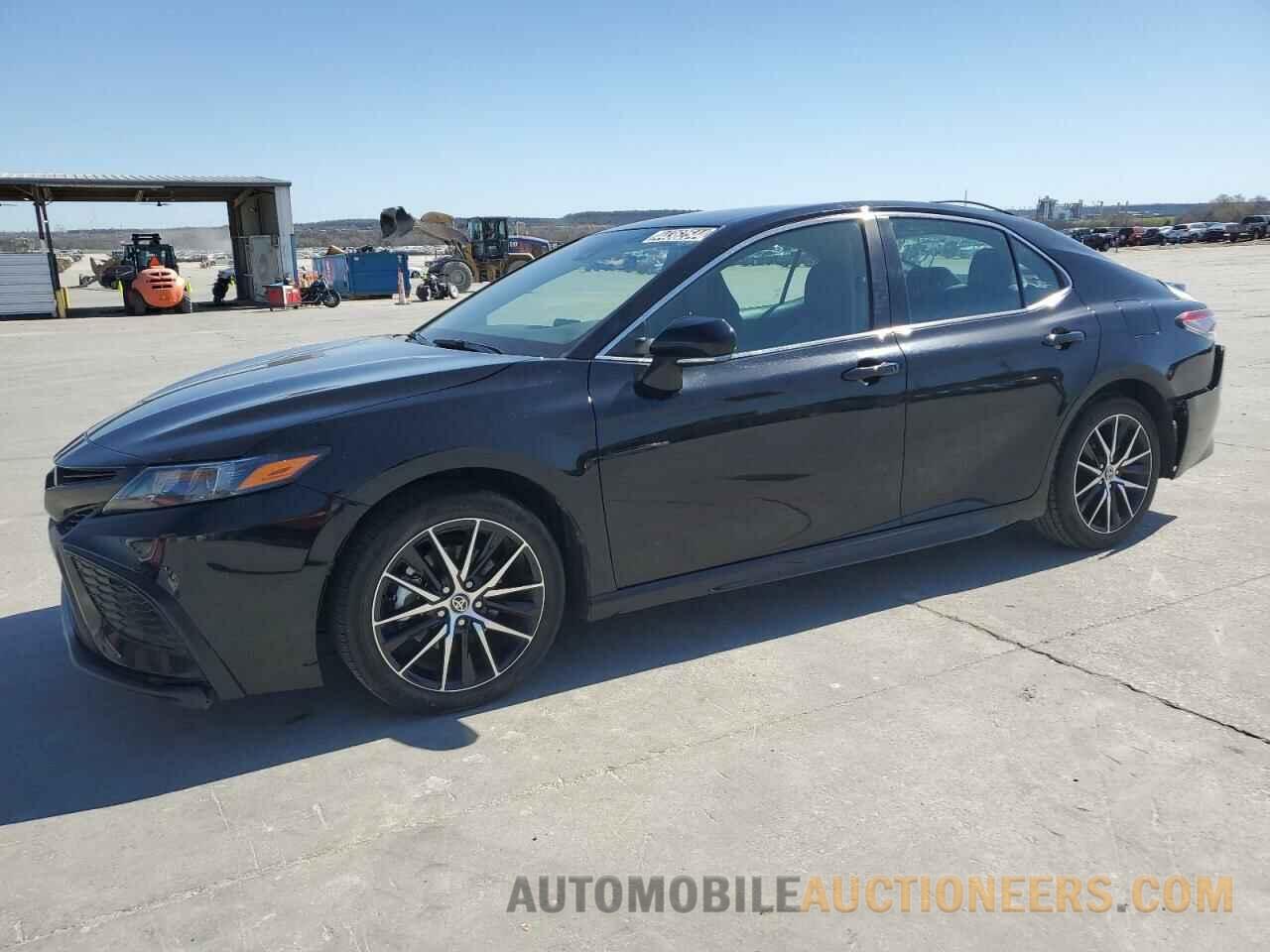 4T1G11AKXPU768178 TOYOTA CAMRY 2023