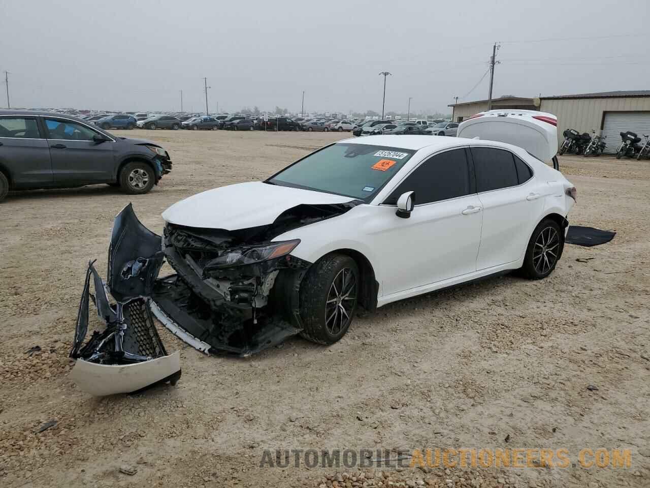 4T1G11AKXPU822644 TOYOTA CAMRY 2023