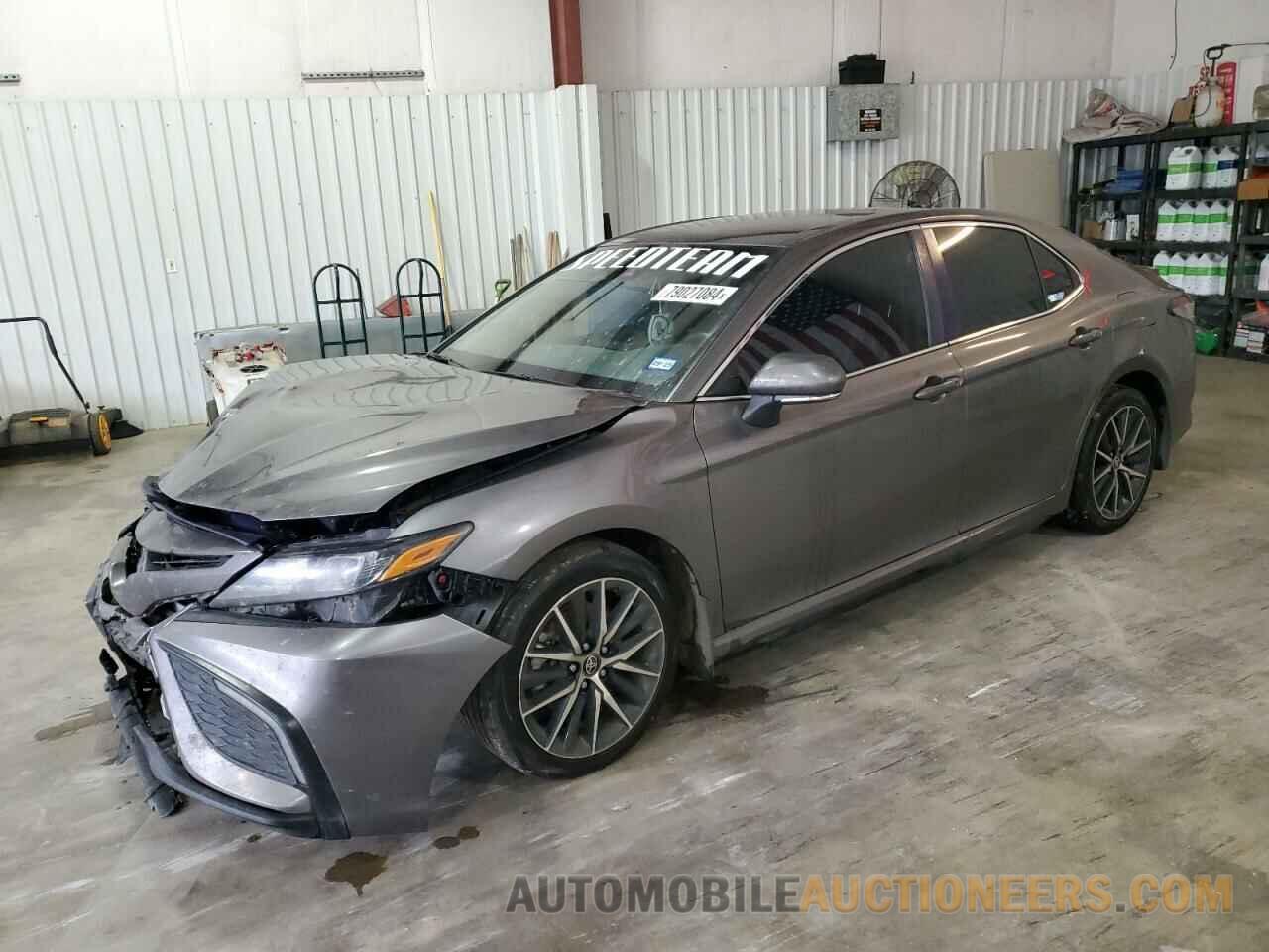 4T1G11AKXRU842881 TOYOTA CAMRY 2024