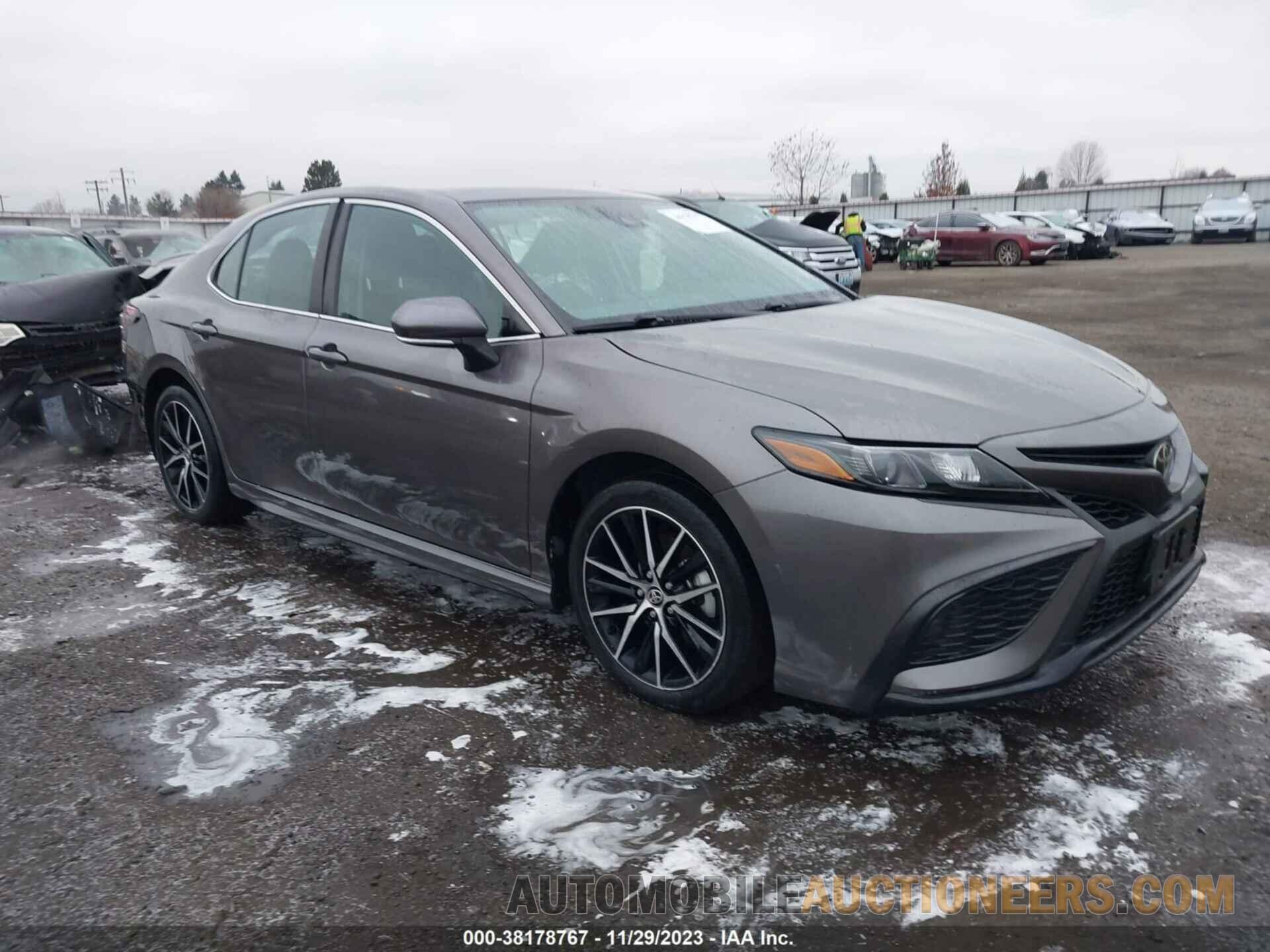 4T1G11BK0MU023255 TOYOTA CAMRY 2021