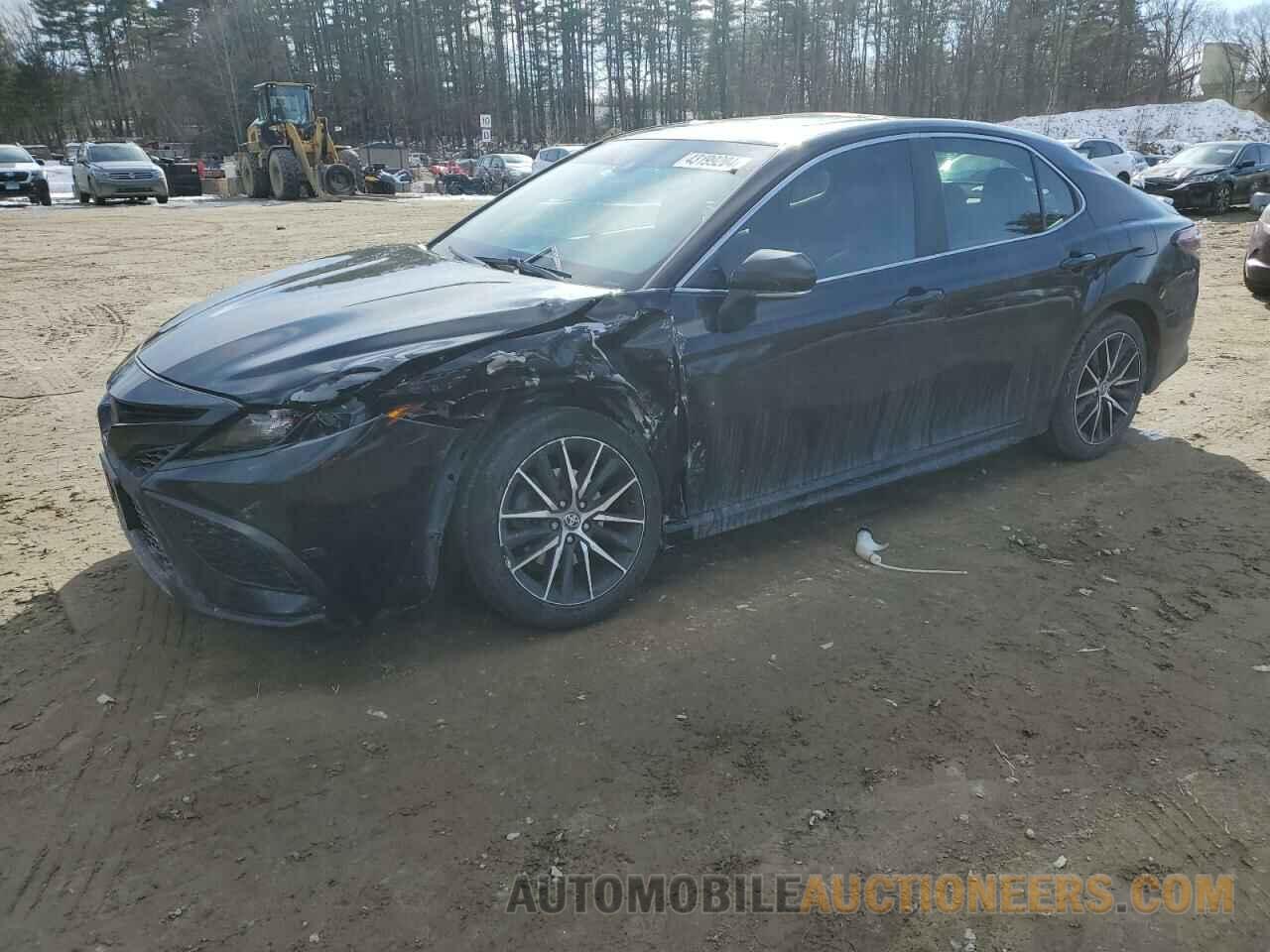 4T1G11BK0MU024390 TOYOTA CAMRY 2021