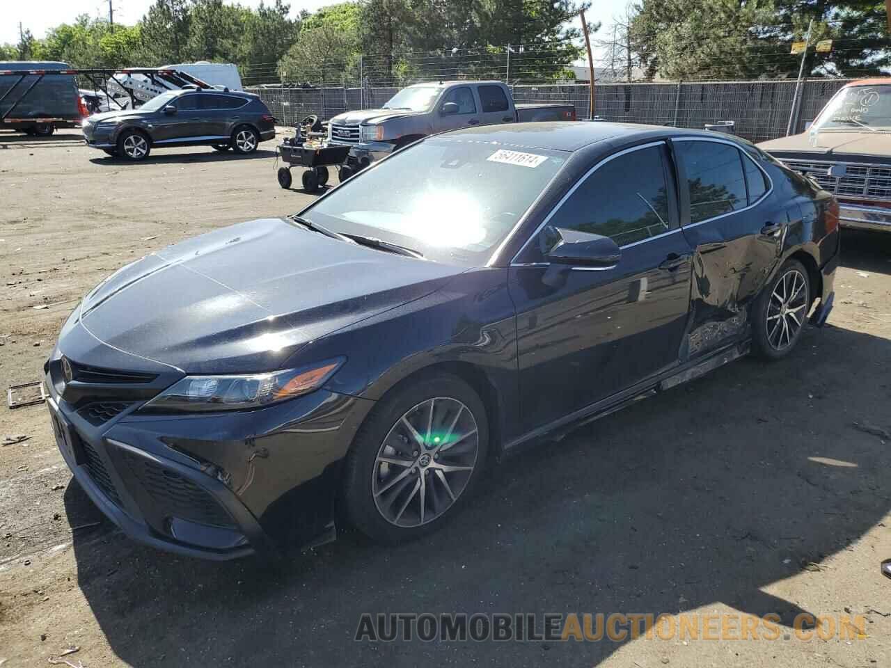 4T1G11BK0NU064633 TOYOTA CAMRY 2022