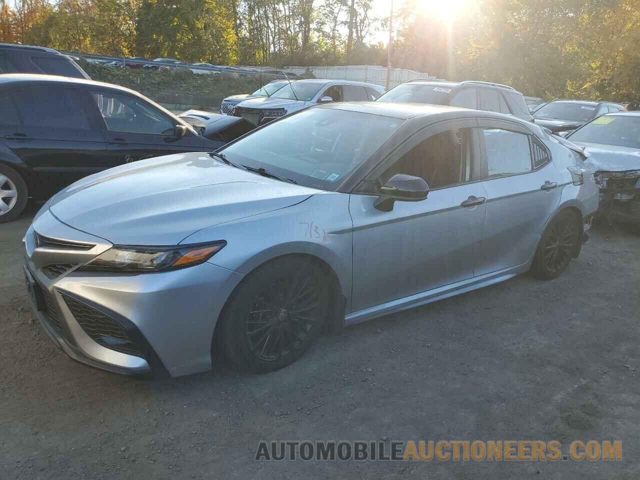 4T1G11BK1MU030005 TOYOTA CAMRY 2021