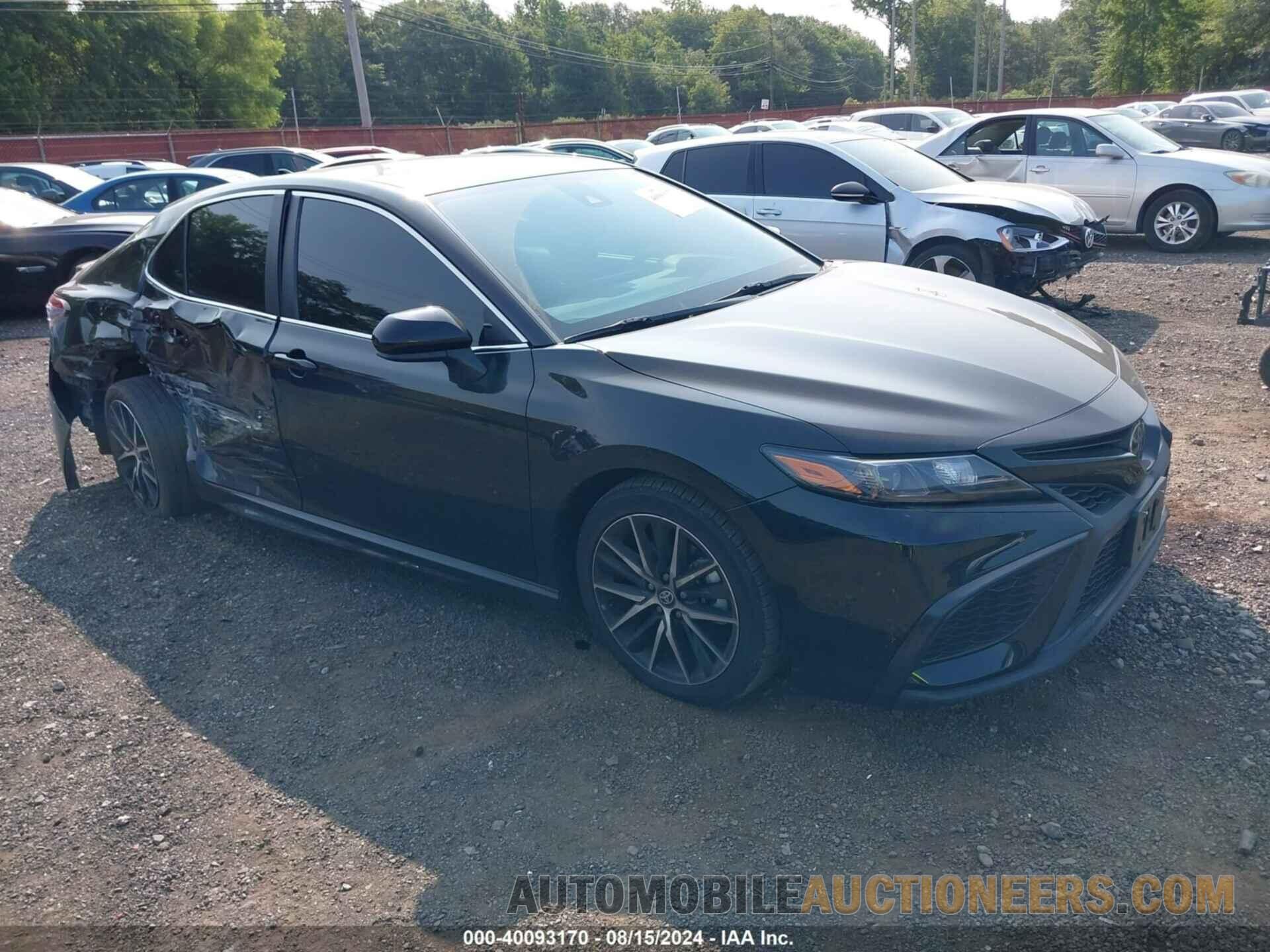 4T1G11BK1MU042106 TOYOTA CAMRY 2021