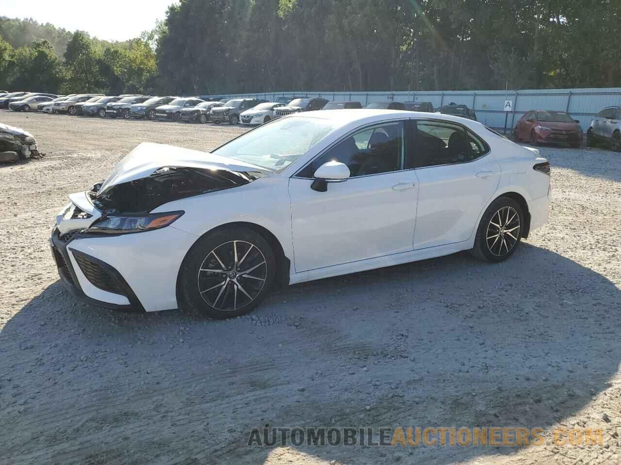 4T1G11BK1MU045474 TOYOTA CAMRY 2021