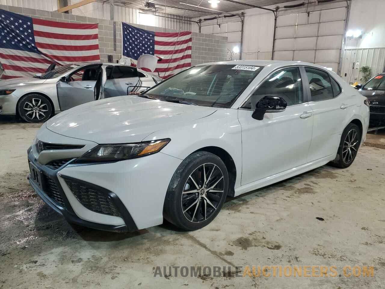 4T1G11BK1NU049266 TOYOTA CAMRY 2022