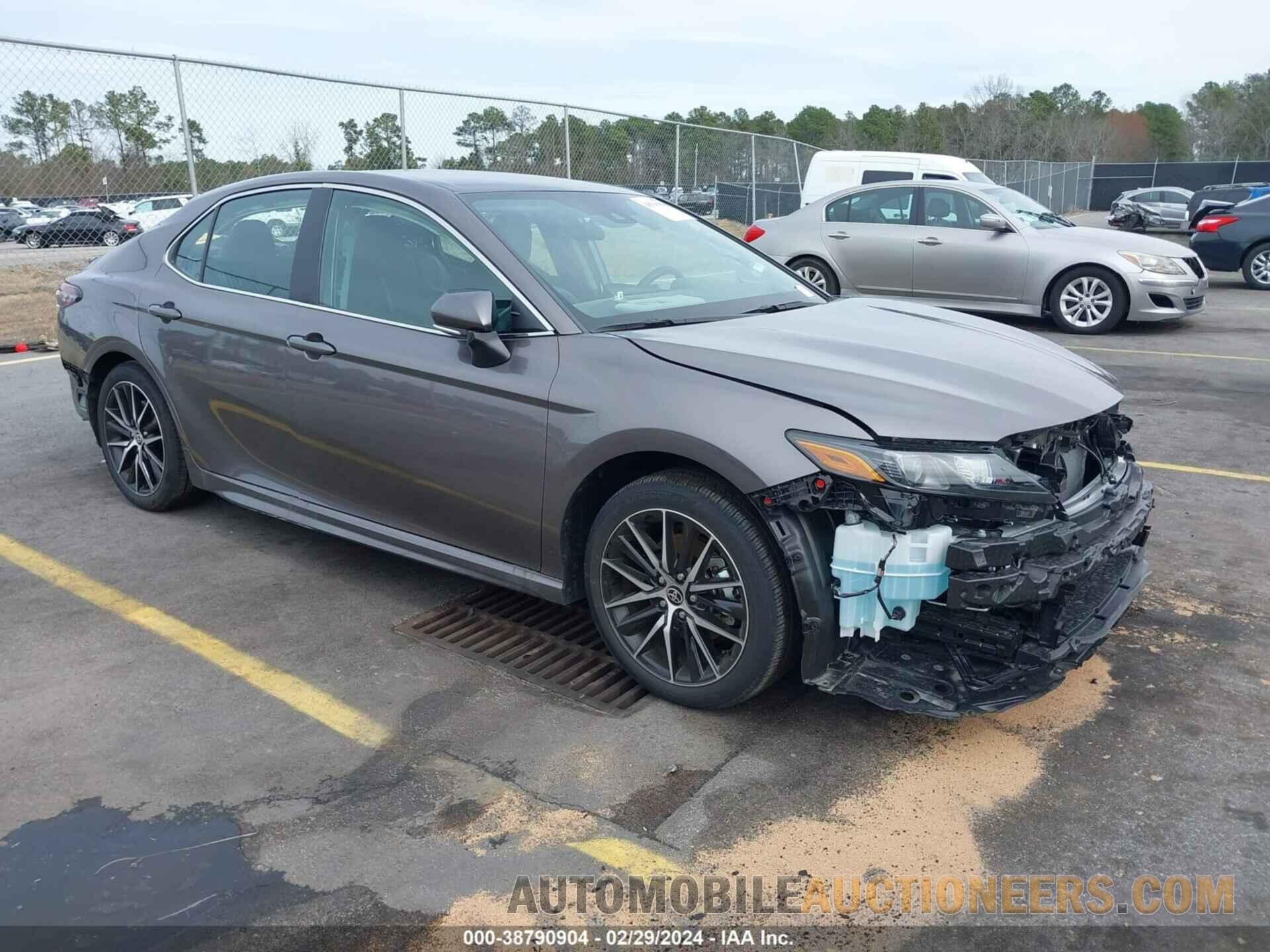 4T1G11BK1PU108027 TOYOTA CAMRY 2023