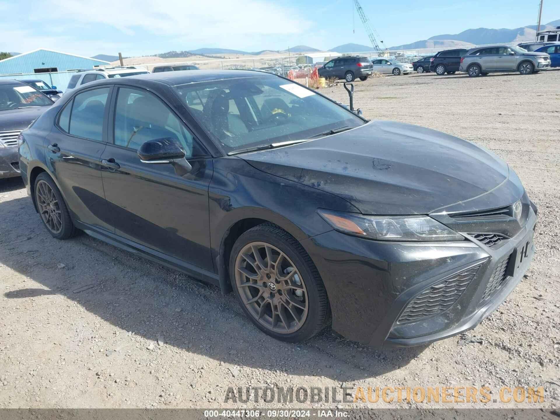 4T1G11BK1RU129737 TOYOTA CAMRY 2024