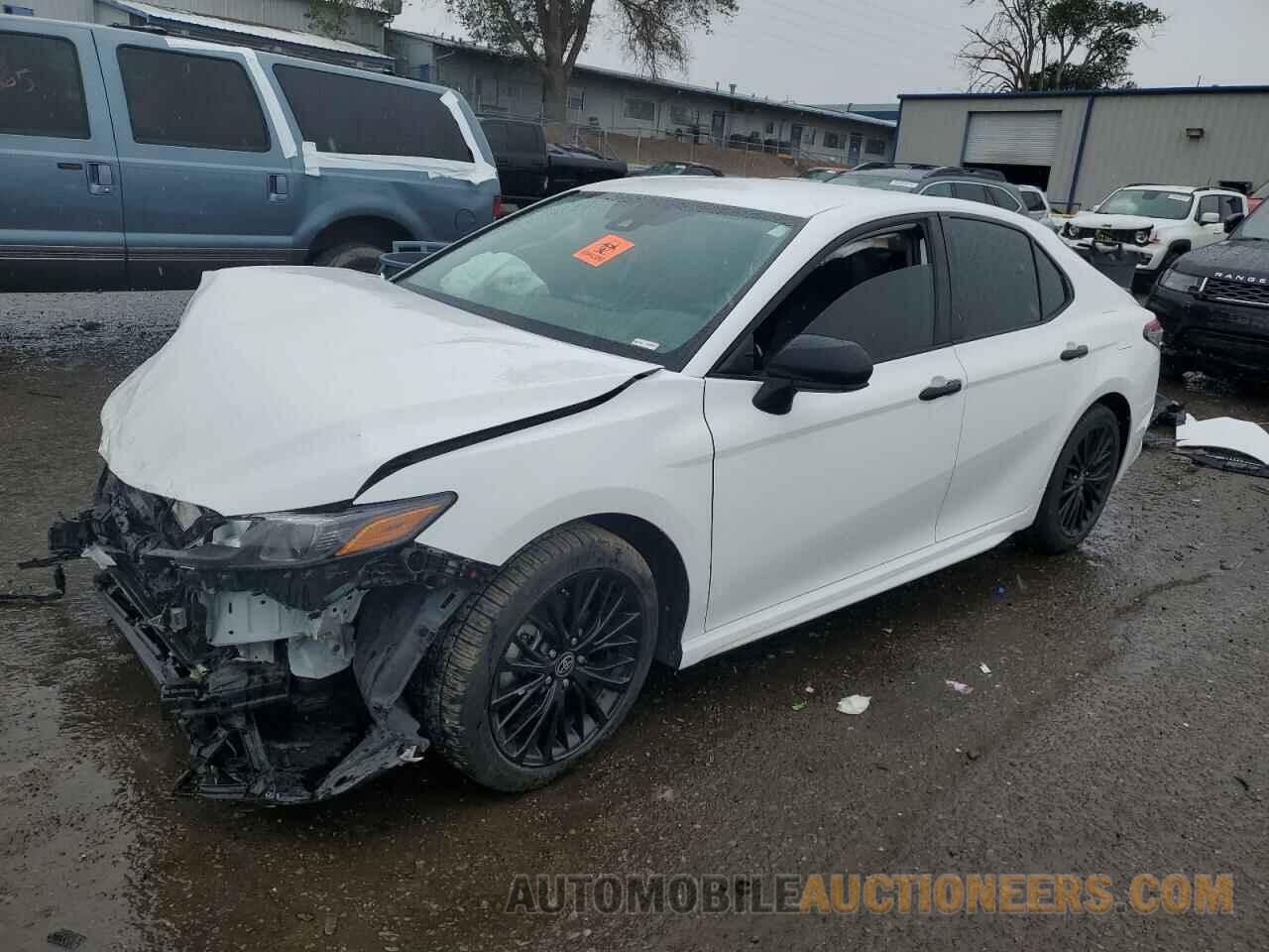 4T1G11BK2MU025587 TOYOTA CAMRY 2021