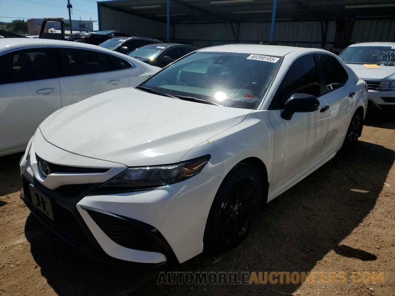 4T1G11BK2MU028019 TOYOTA CAMRY 2021