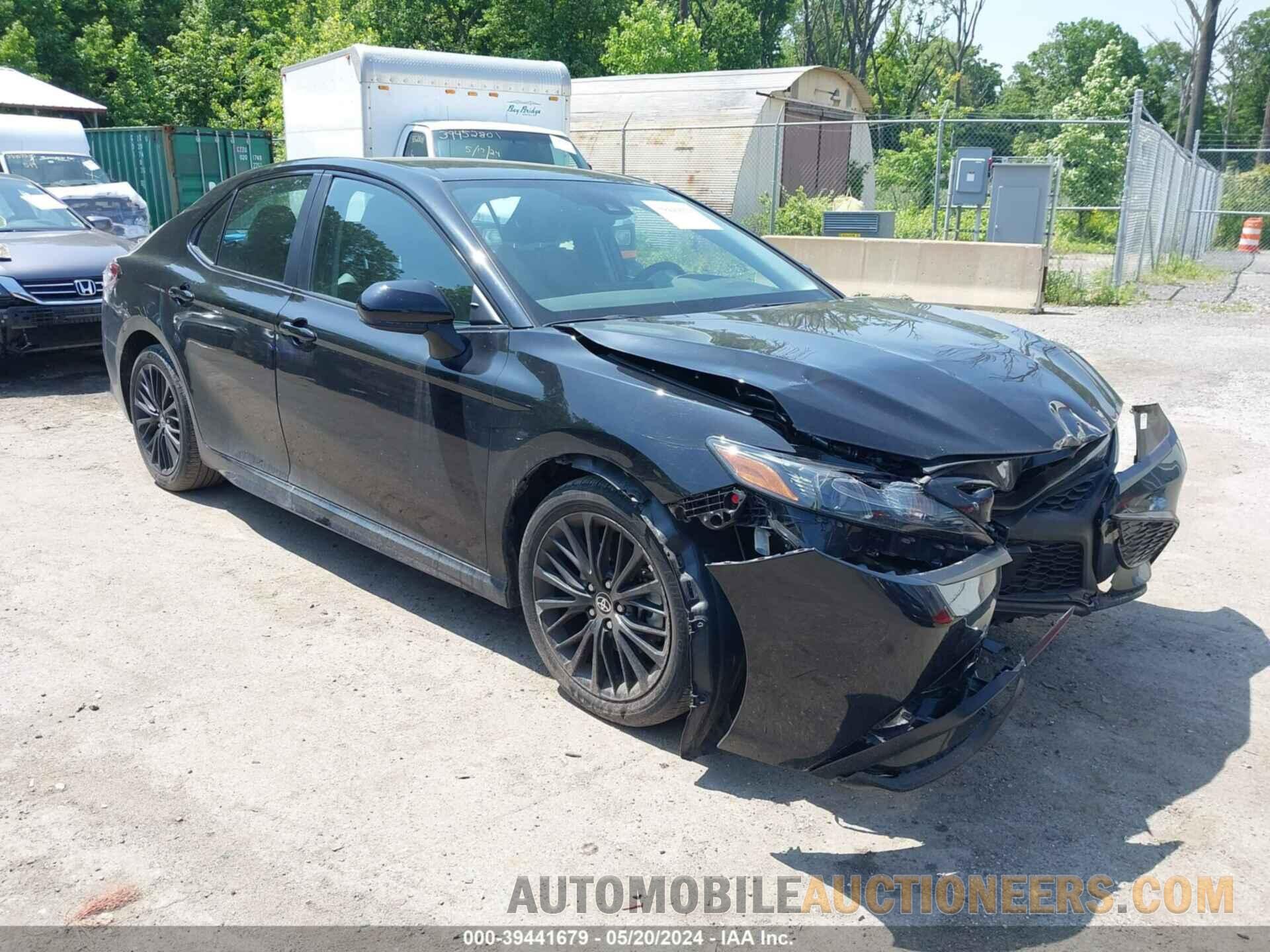 4T1G11BK2MU038114 TOYOTA CAMRY 2021