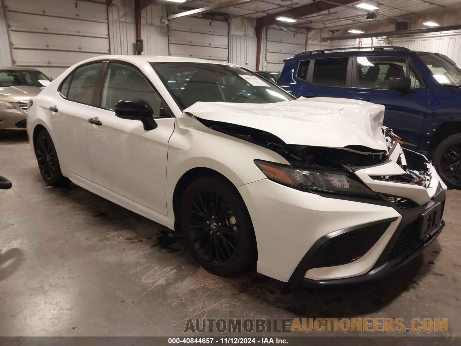 4T1G11BK2MU040252 TOYOTA CAMRY 2021