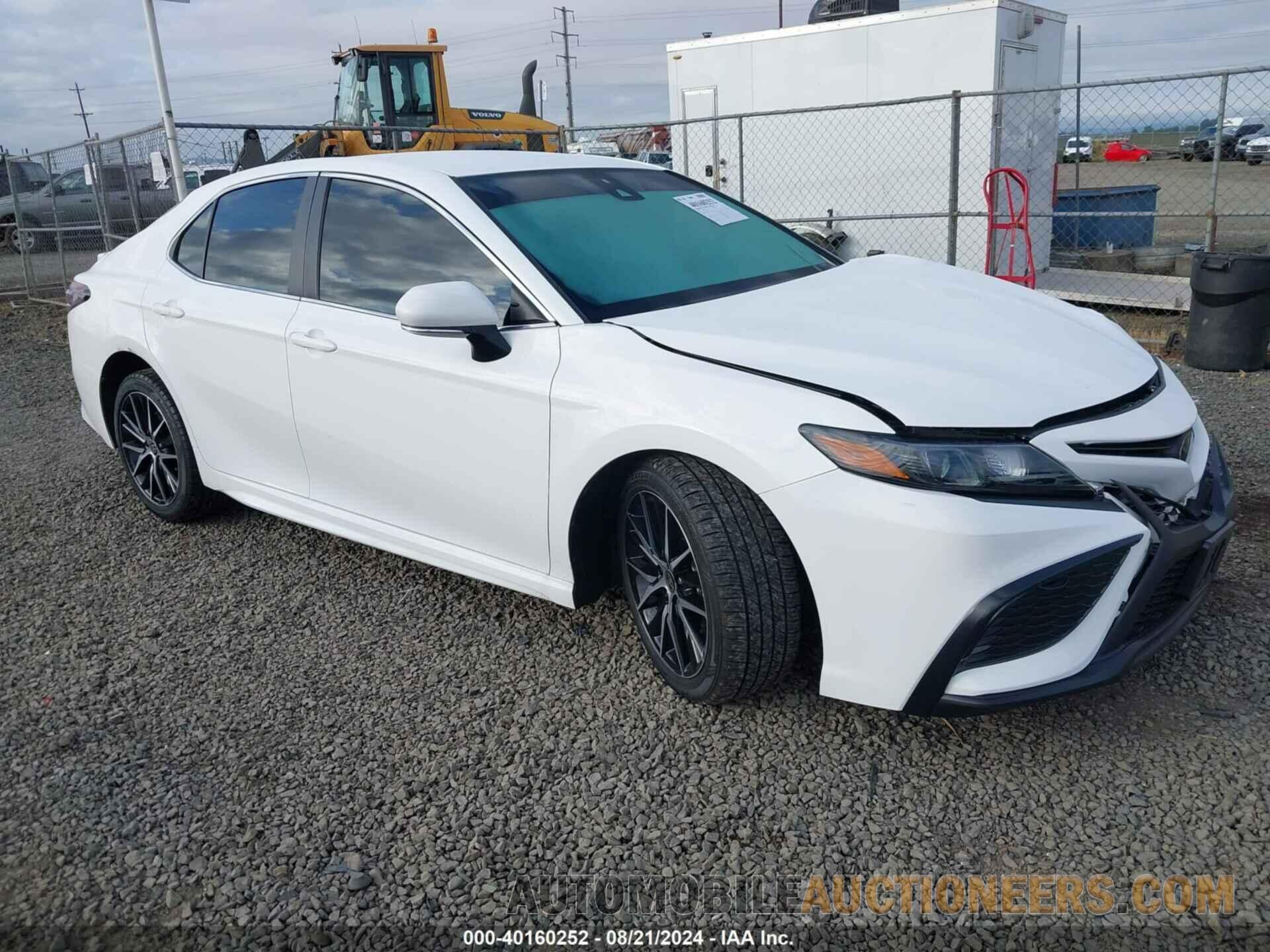 4T1G11BK2NU058249 TOYOTA CAMRY 2022