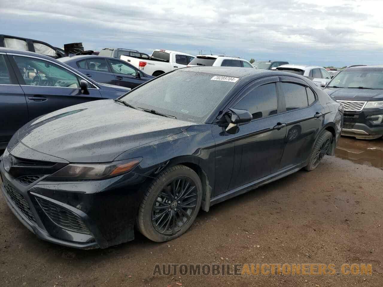 4T1G11BK3MU026571 TOYOTA CAMRY 2021