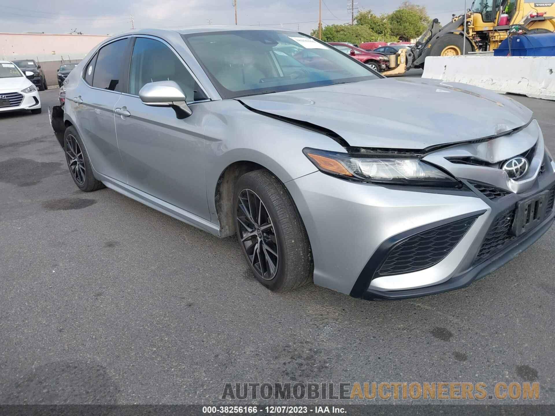 4T1G11BK3MU031690 TOYOTA CAMRY 2021