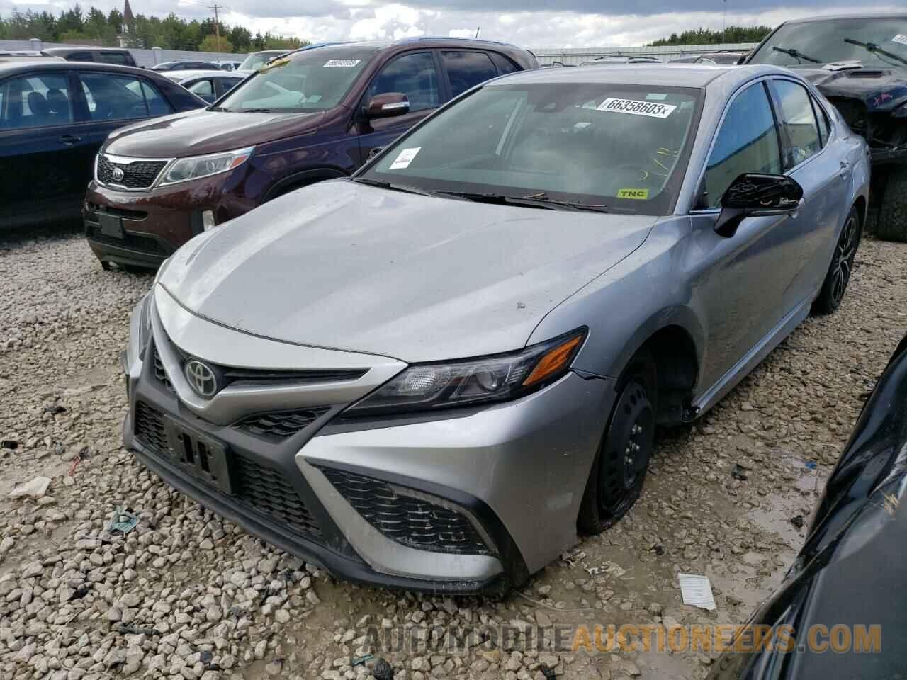 4T1G11BK3NU049382 TOYOTA CAMRY 2022