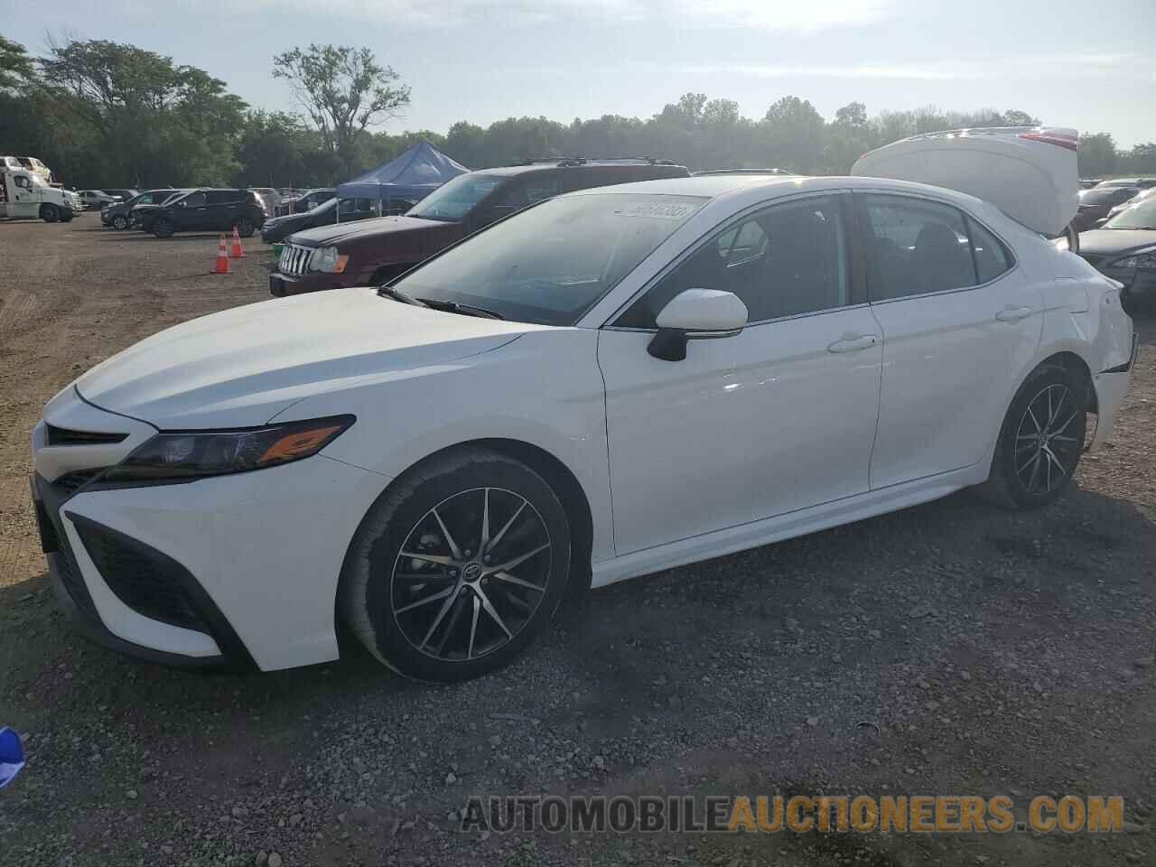 4T1G11BK3NU072774 TOYOTA CAMRY 2022