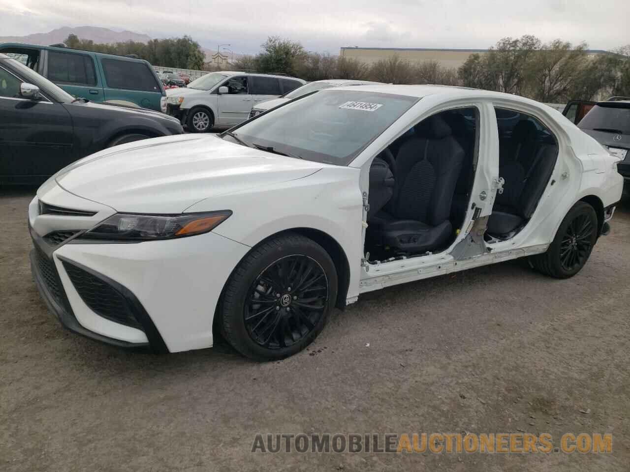 4T1G11BK4MU021945 TOYOTA CAMRY 2021