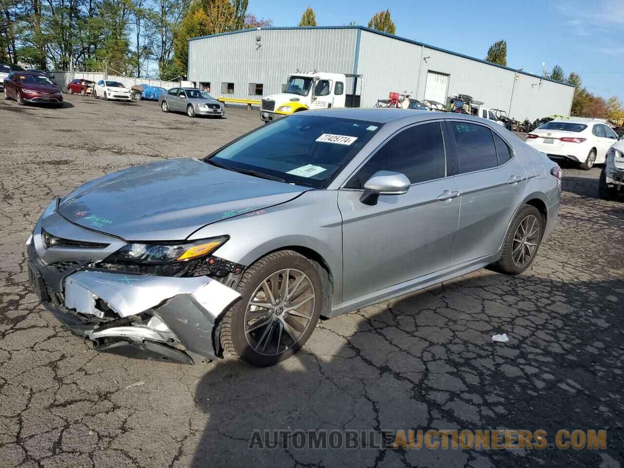 4T1G11BK4MU044951 TOYOTA CAMRY 2021