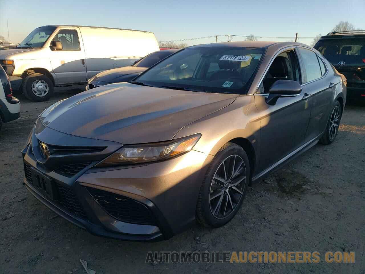 4T1G11BK4PU081132 TOYOTA CAMRY 2023