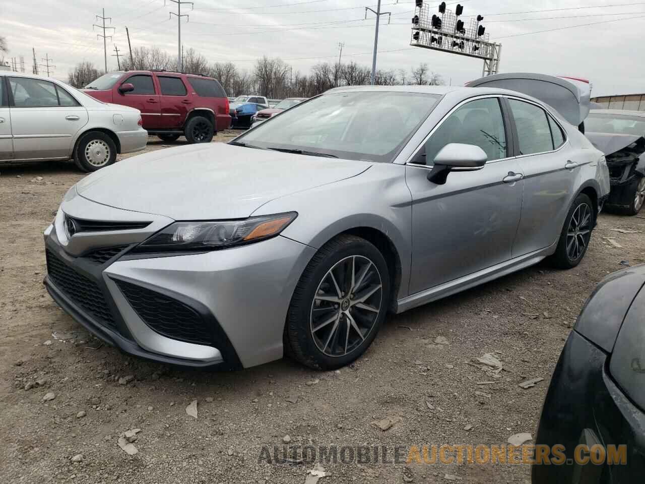 4T1G11BK4PU091143 TOYOTA CAMRY 2023