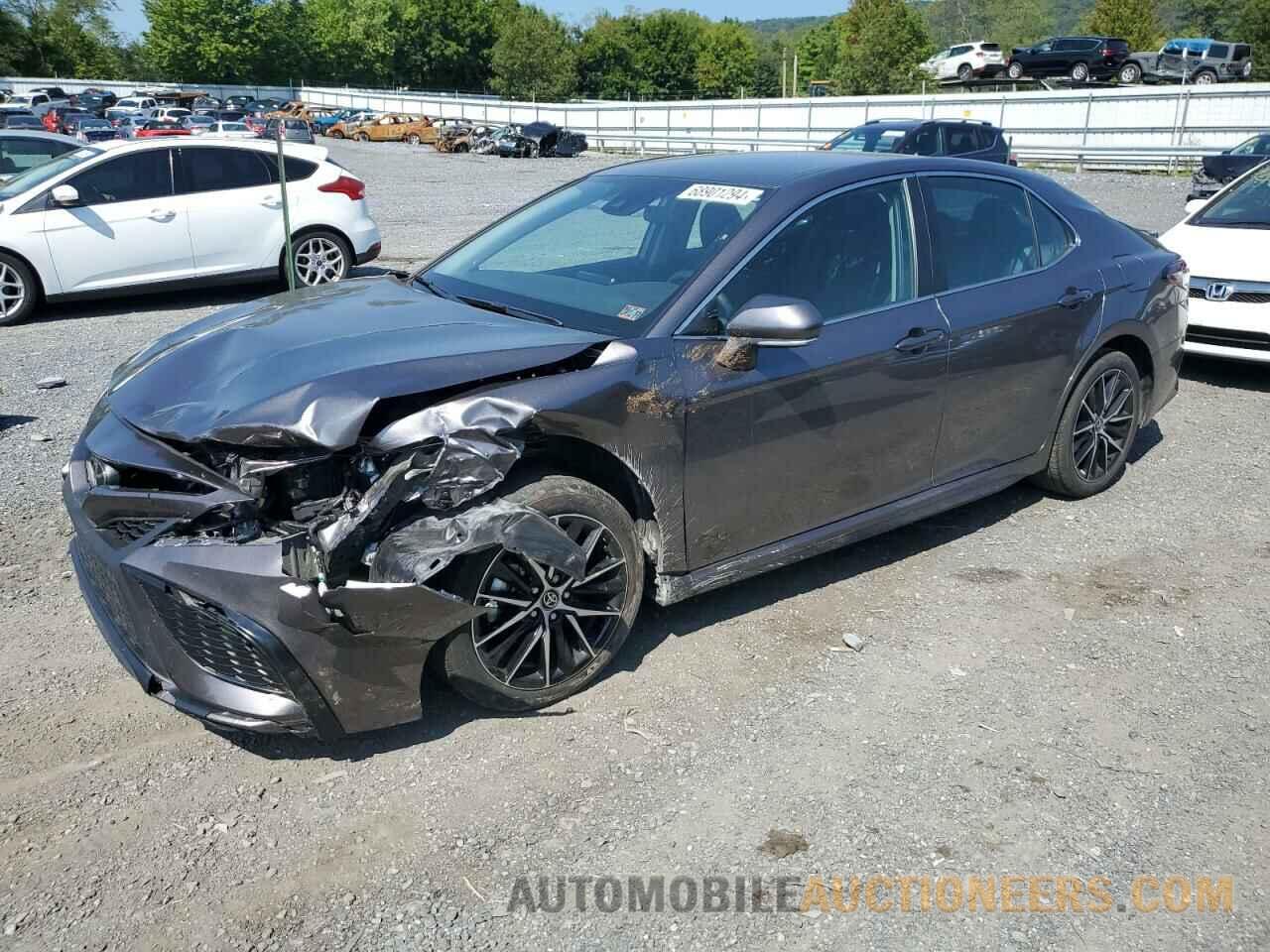 4T1G11BK4RU113774 TOYOTA CAMRY 2024