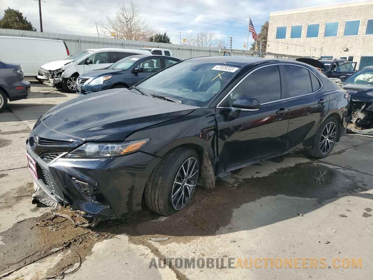 4T1G11BK5MU037958 TOYOTA CAMRY 2021