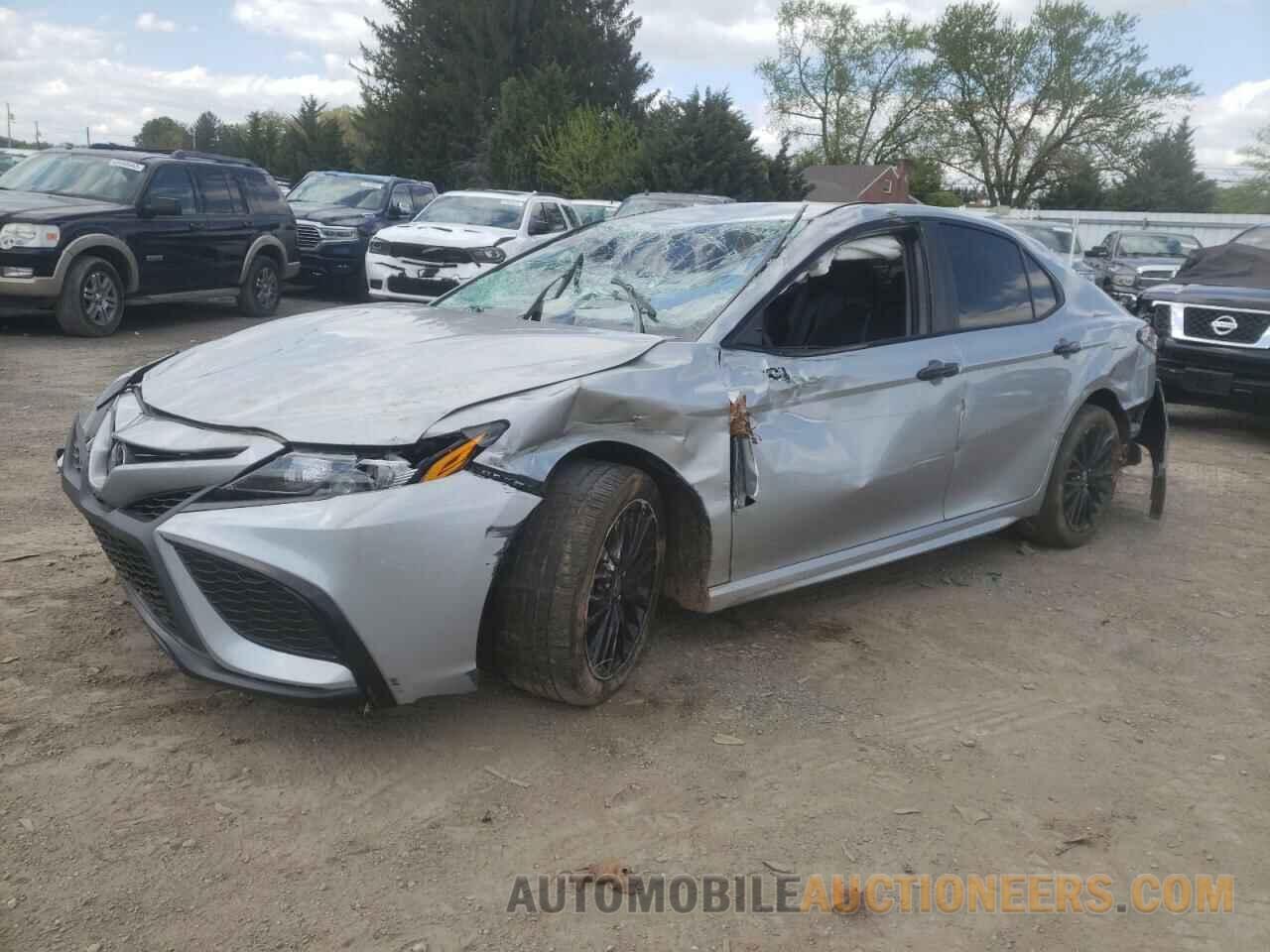 4T1G11BK5MU038186 TOYOTA CAMRY 2021