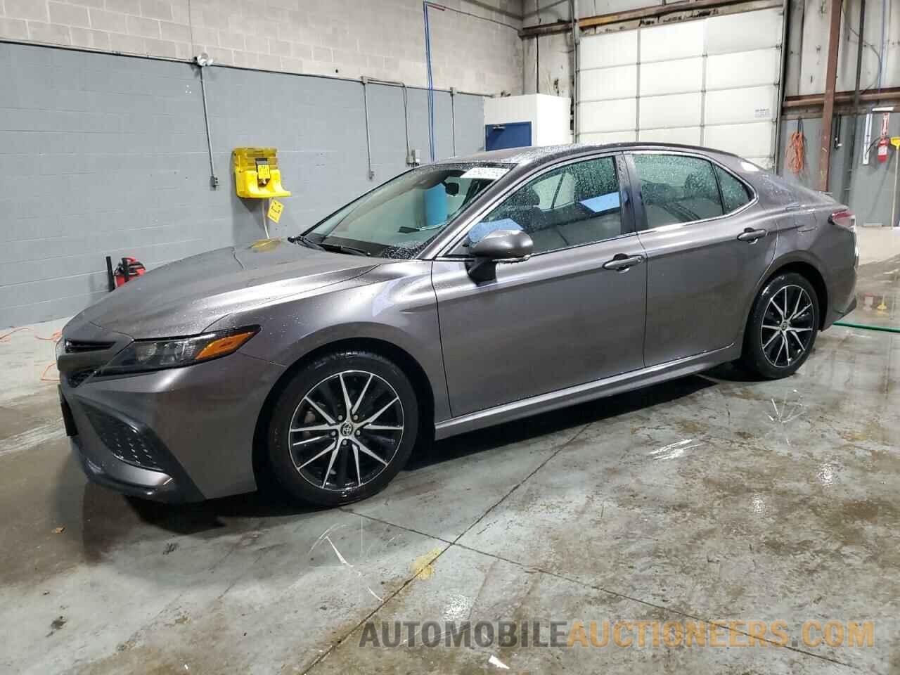 4T1G11BK5NU053658 TOYOTA CAMRY 2022