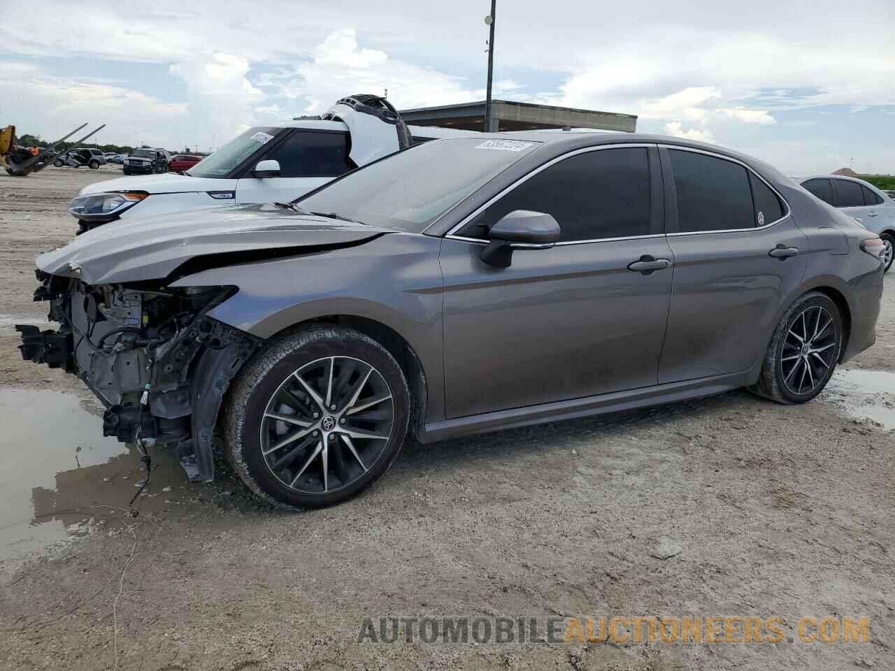 4T1G11BK5NU070248 TOYOTA CAMRY 2022