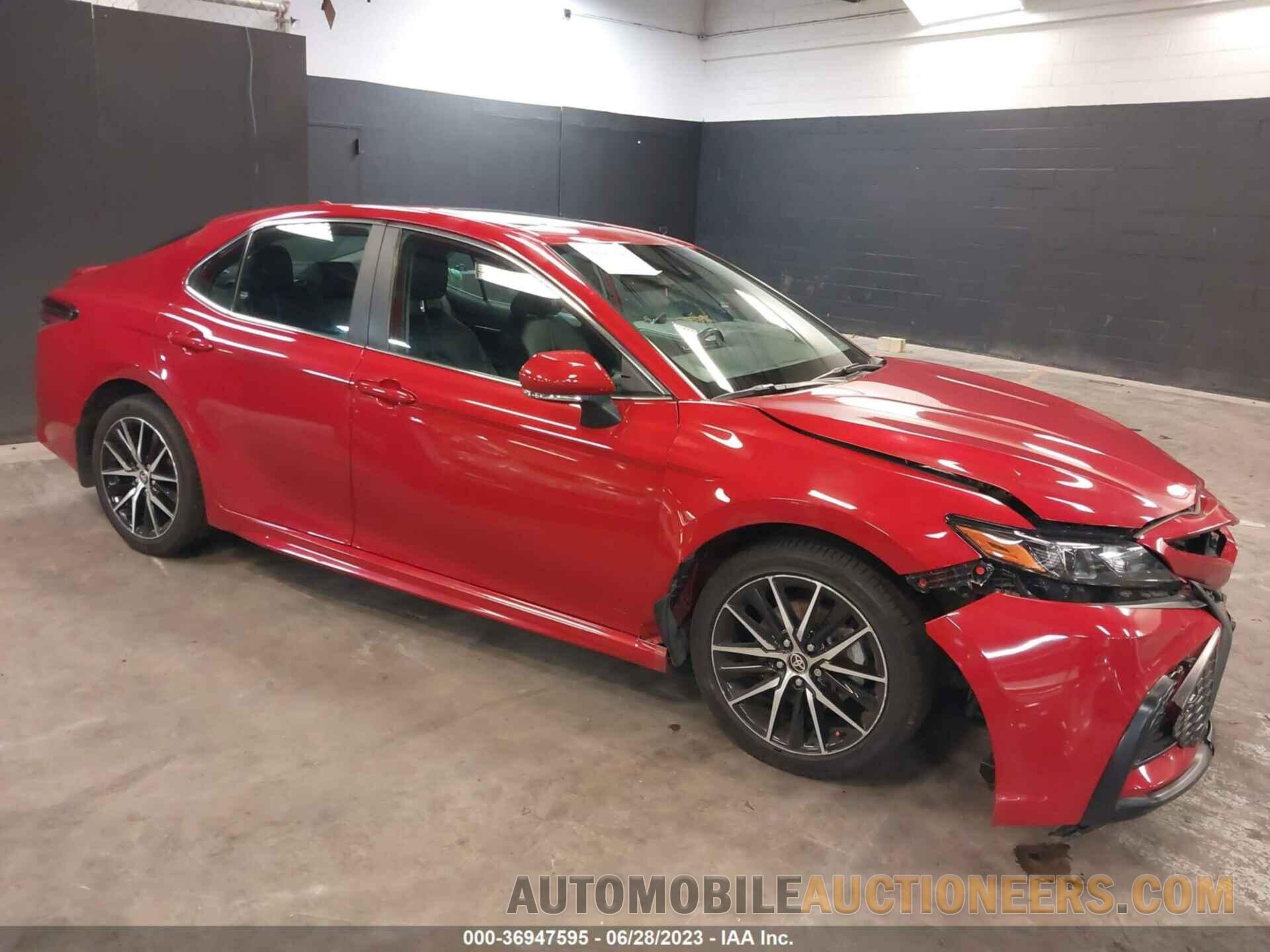 4T1G11BK6MU023518 TOYOTA CAMRY 2021