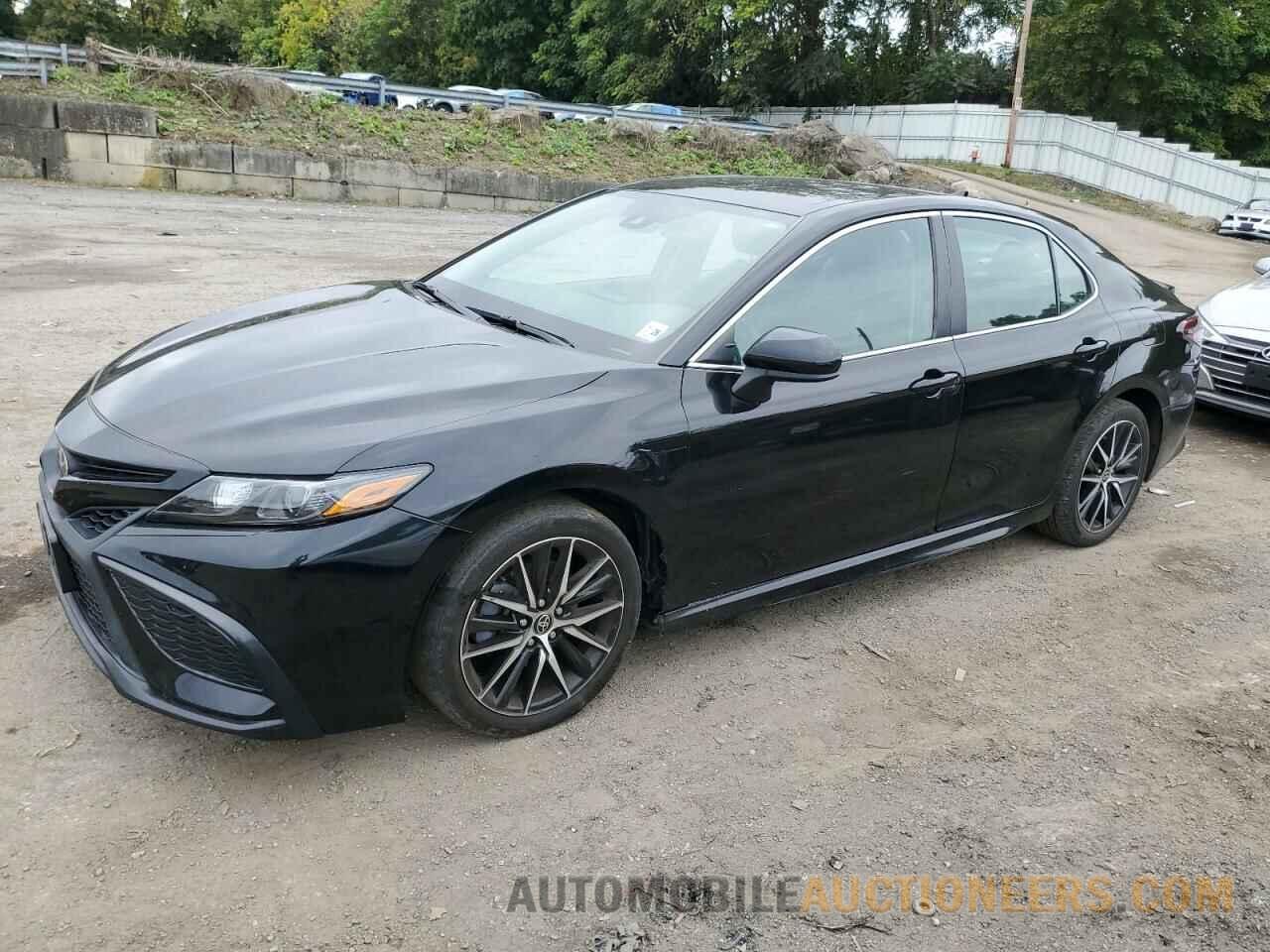 4T1G11BK6MU038763 TOYOTA CAMRY 2021