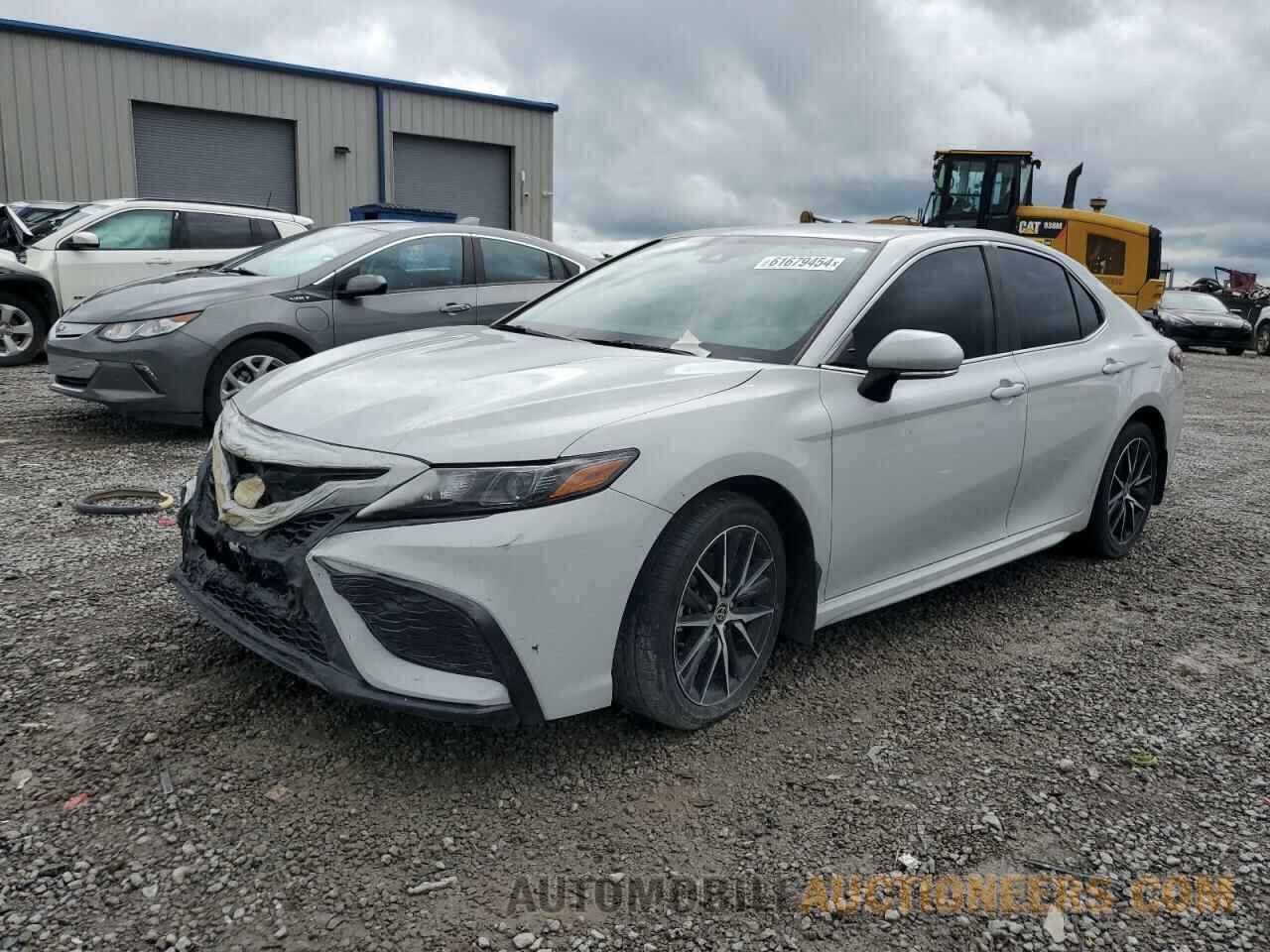 4T1G11BK6NU049067 TOYOTA CAMRY 2022