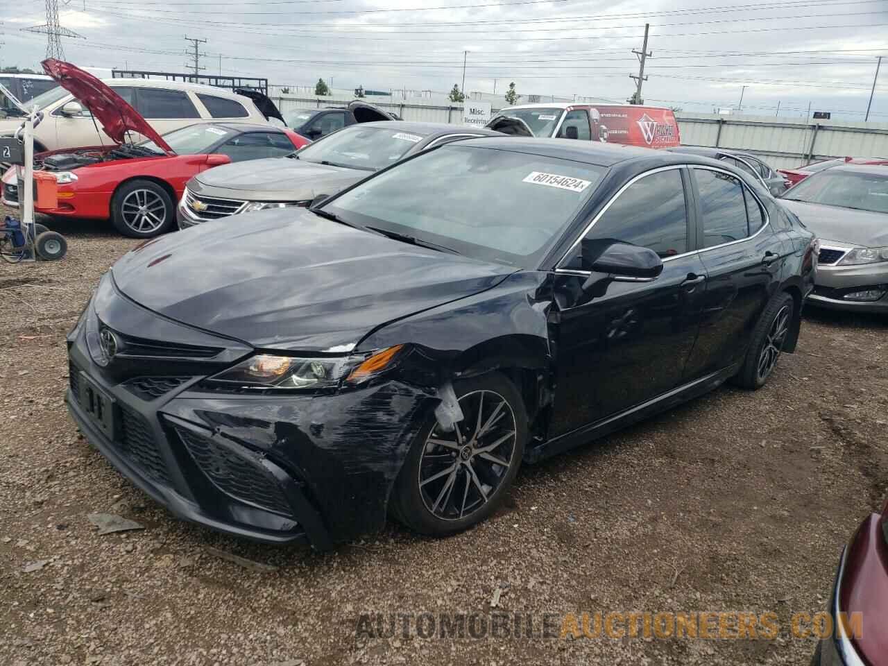 4T1G11BK6NU052339 TOYOTA CAMRY 2022