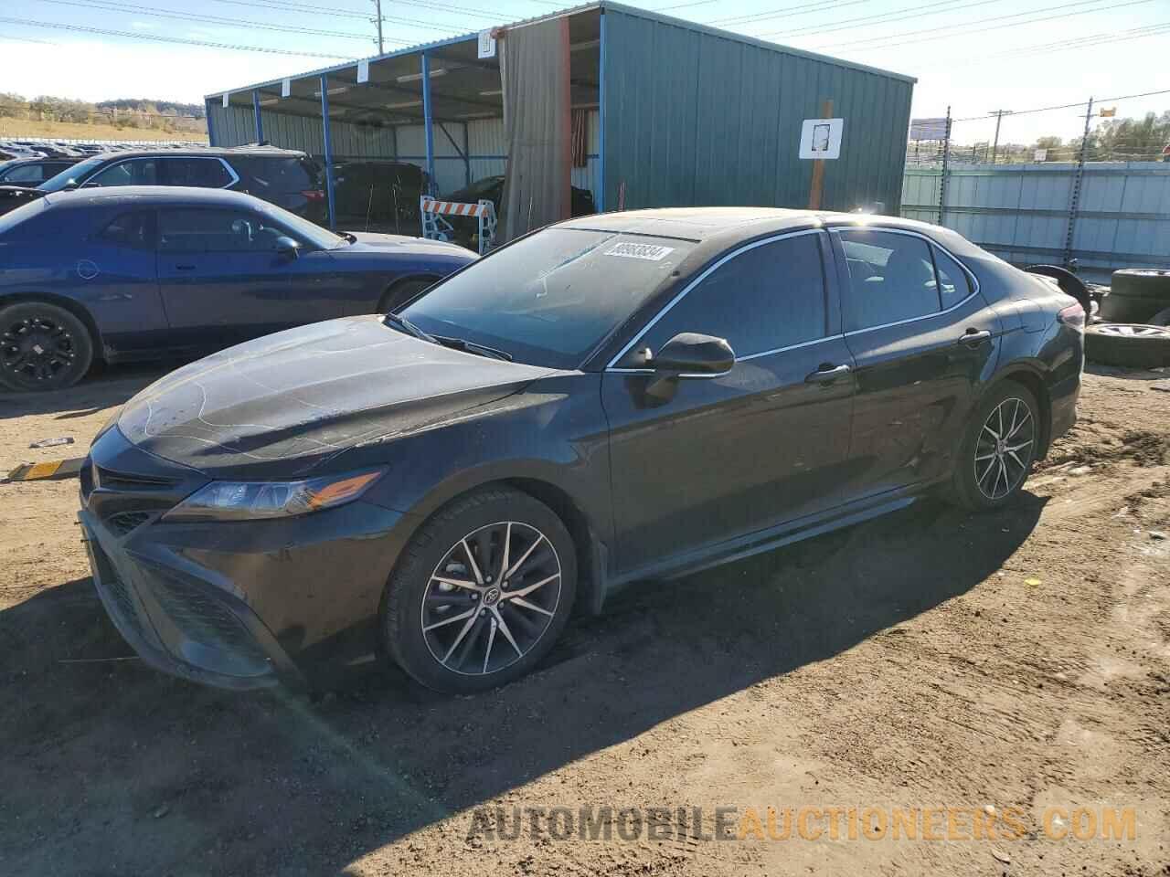 4T1G11BK6RU113081 TOYOTA CAMRY 2024