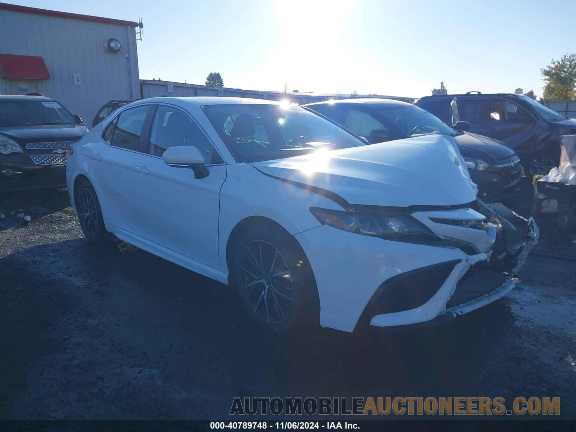 4T1G11BK7MU034964 TOYOTA CAMRY 2021