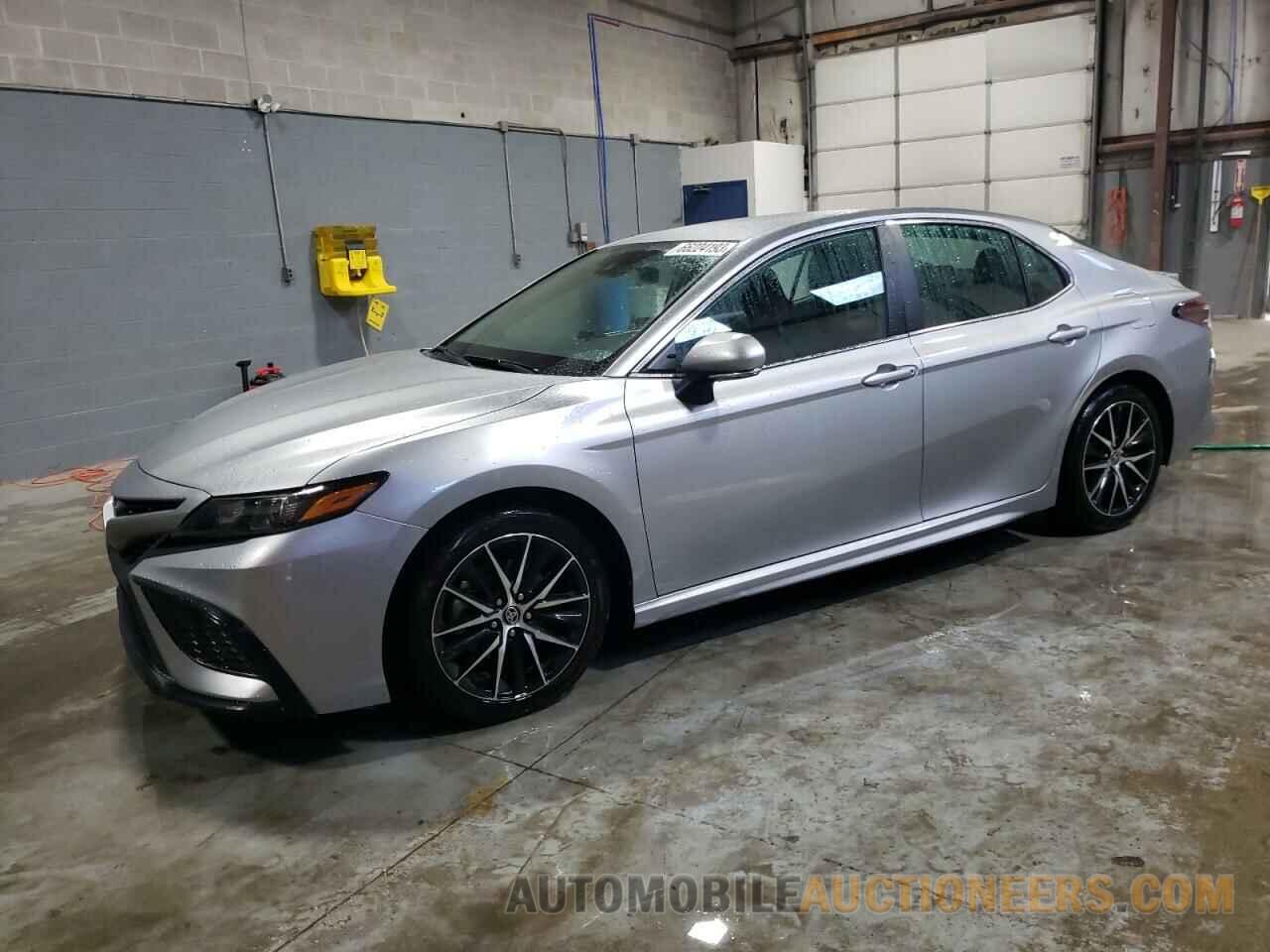 4T1G11BK7NU062586 TOYOTA CAMRY 2022