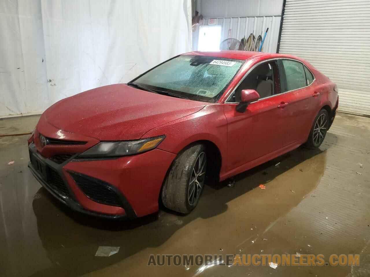 4T1G11BK7NU071708 TOYOTA CAMRY 2022