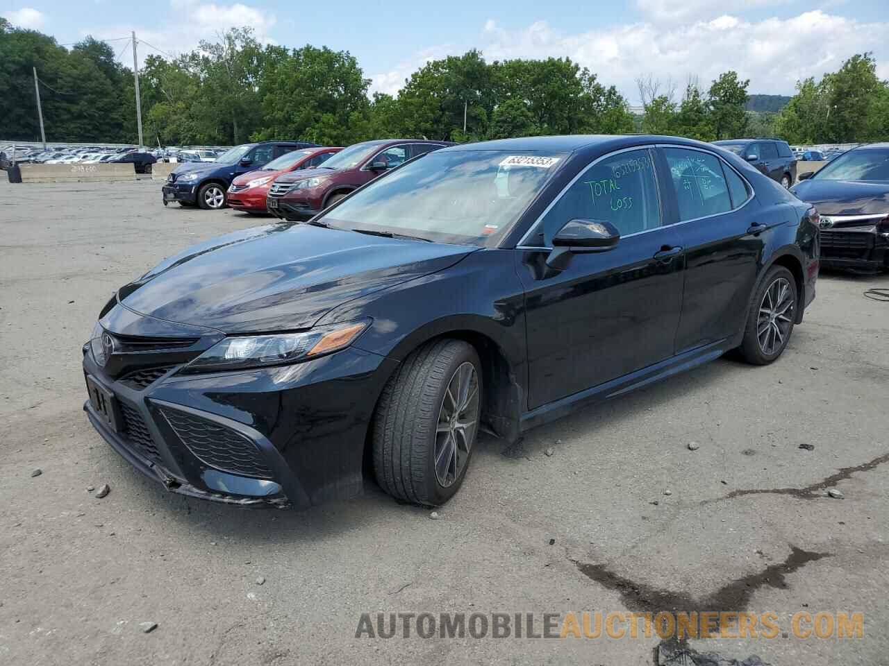 4T1G11BK8MU025092 TOYOTA CAMRY 2021