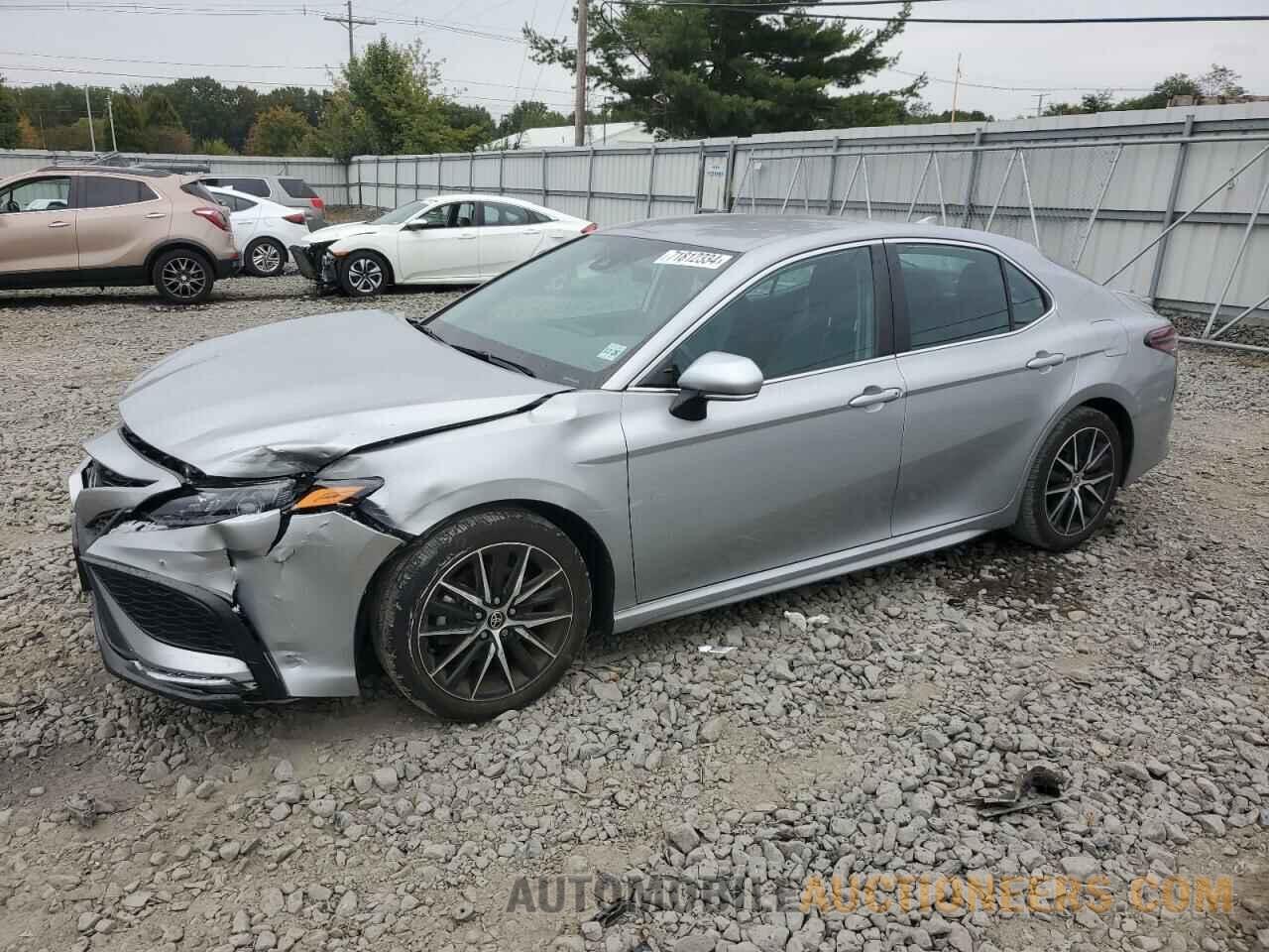 4T1G11BK8NU055548 TOYOTA CAMRY 2022