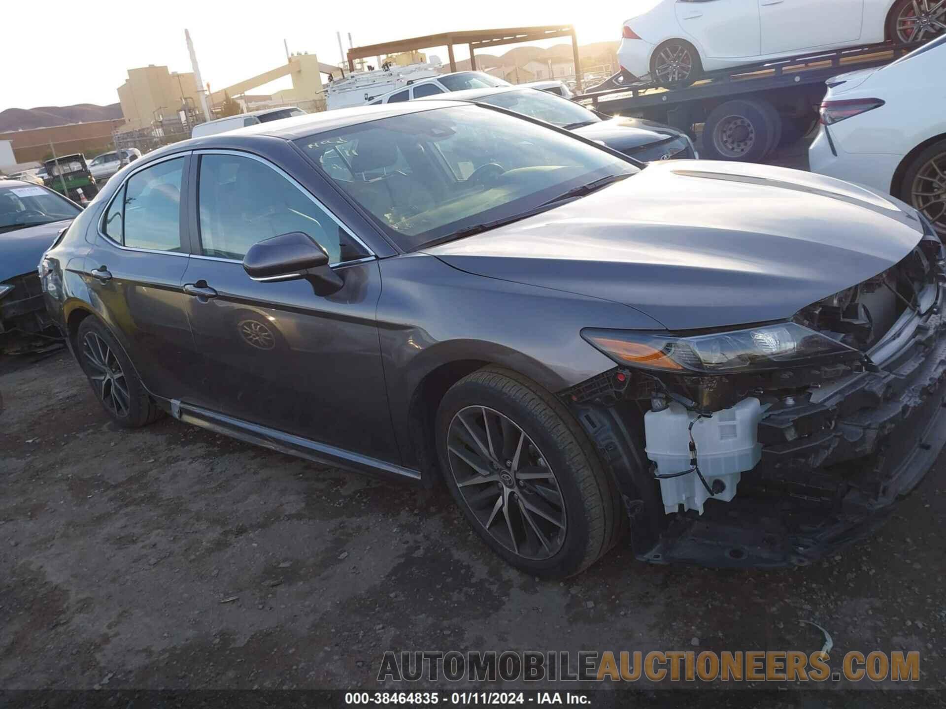 4T1G11BK8PU097205 TOYOTA CAMRY 2023