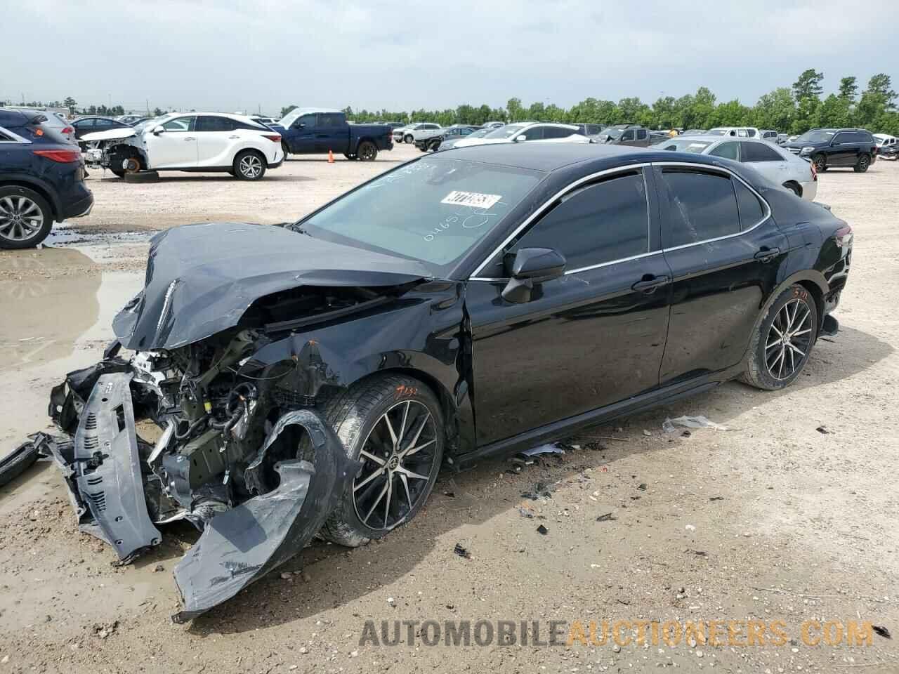 4T1G11BK9MU046517 TOYOTA CAMRY 2021