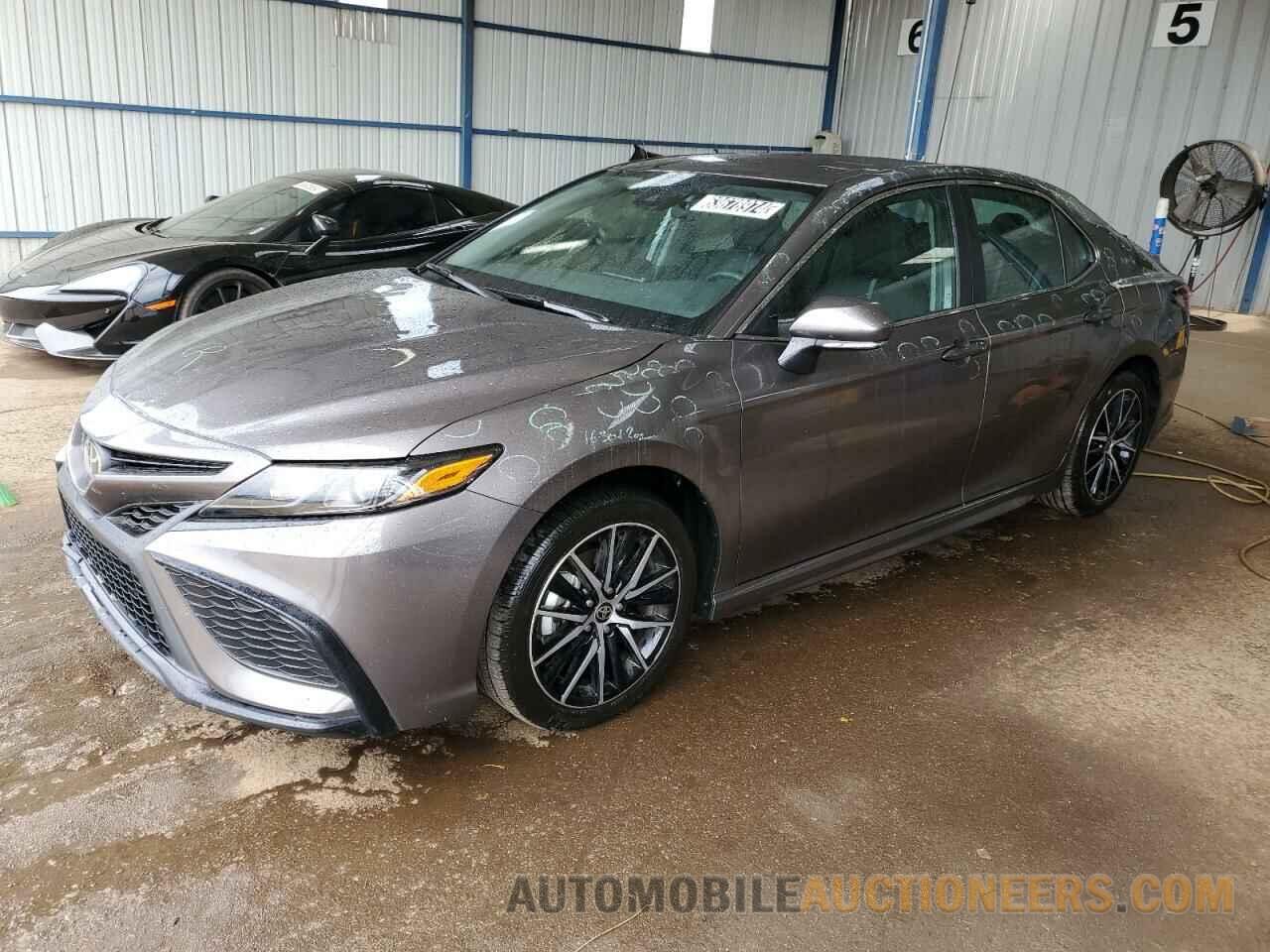 4T1G11BK9RU117822 TOYOTA CAMRY 2024